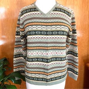 🐶Hasting & Smith Green patterned V-neck wool blend sweater size L women’s